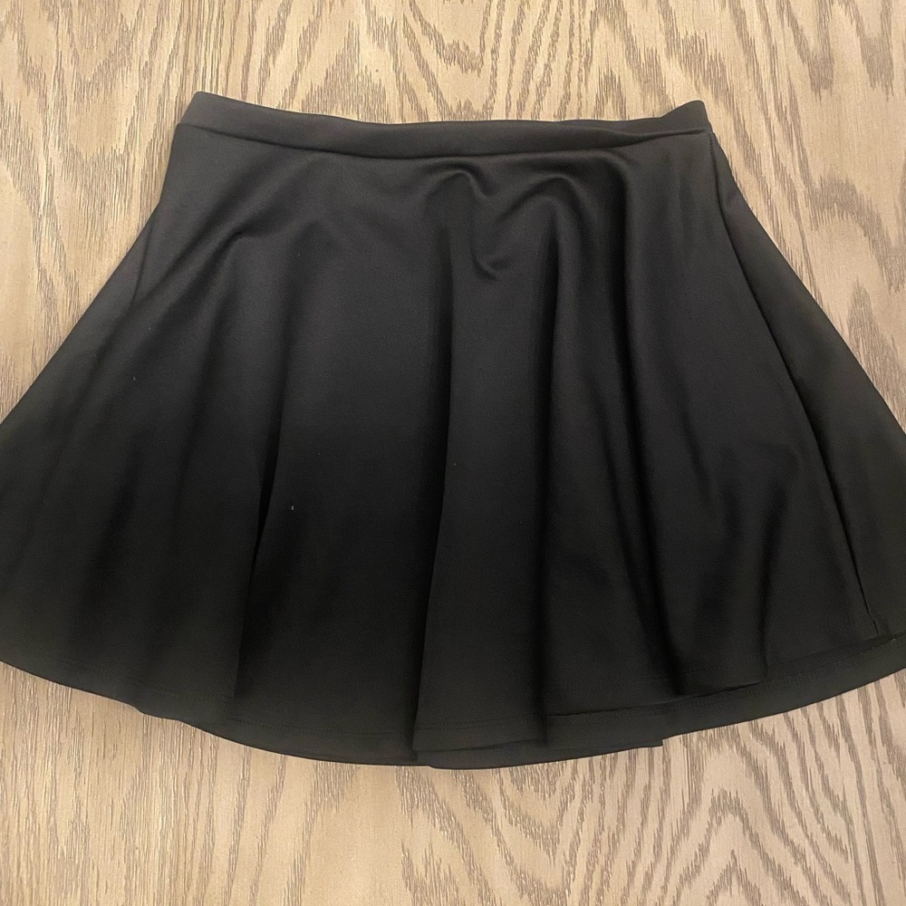 Flowy Black Skirt
